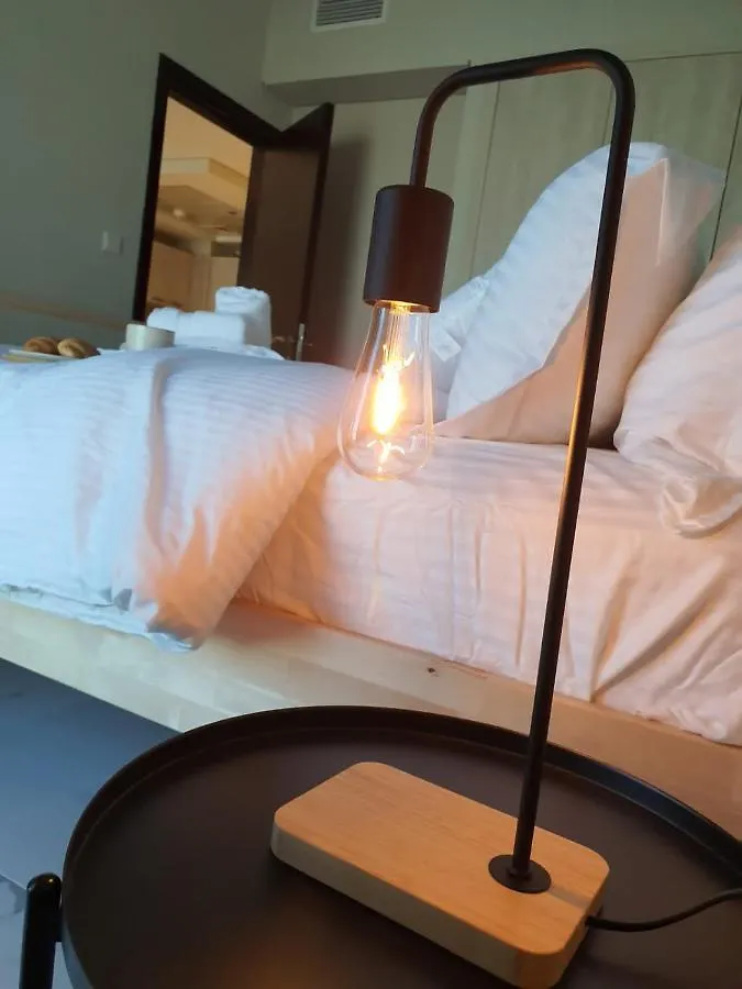 Cozy 1-Bedroom Apartment In Dubai South With Pool