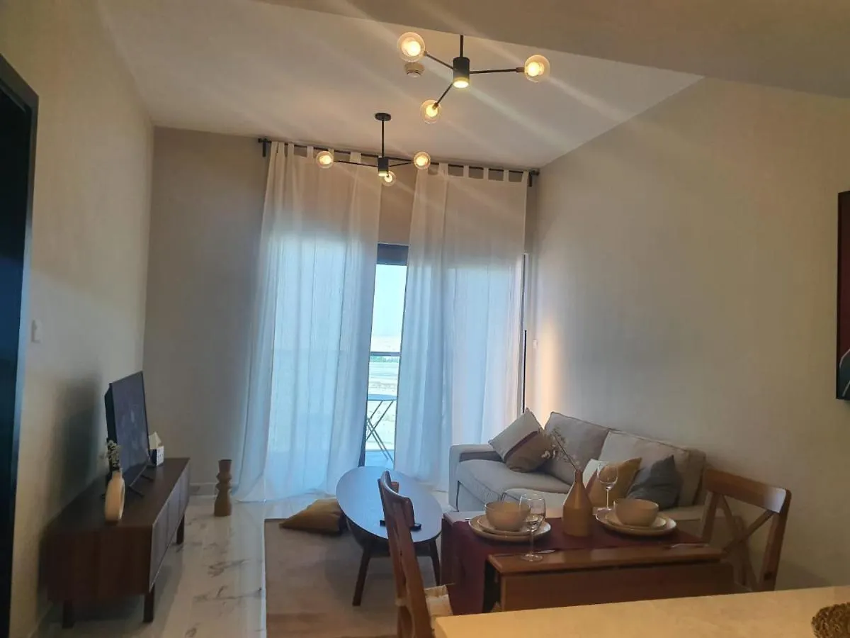 Cozy 1-Bedroom Apartment In Dubai South With Pool 阿拉伯联合酋长国